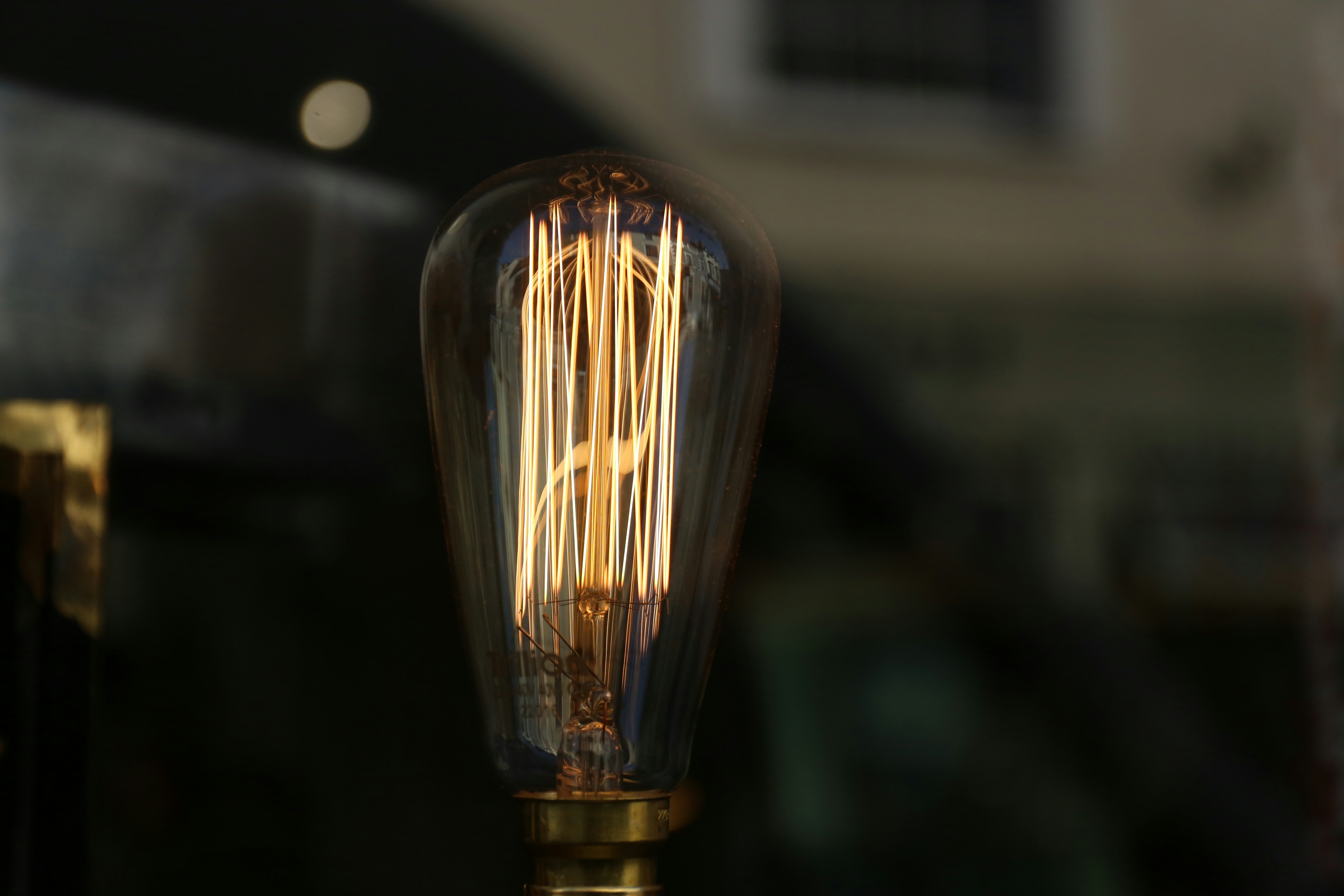 Electric Current Explained: Key Concepts, Types & Practical Uses